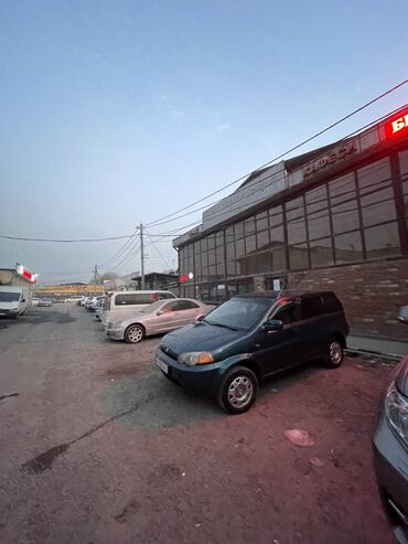 Honda: Honda HR-V: 2000 г., 1.6 л, Механика, Бензин, Универсал — 1