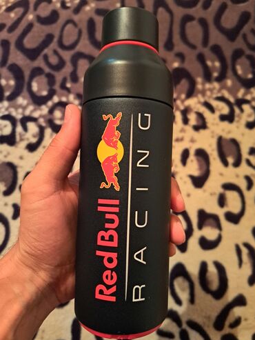 Очки: Redbull arginal Termuzu NFC var NFC sayesinde internet Ile daxil olub