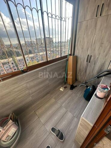 Köhnə tikili: Bakı, 4-cü mikrorayon, 3 otaqlı, Köhnə tikili, 92 kv. m — 16