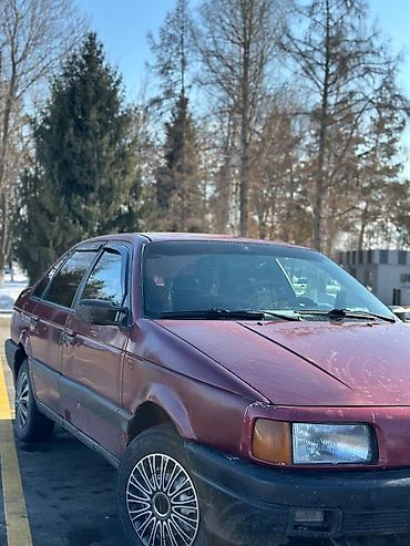 Volkswagen: Volkswagen Passat: 1988 г., 1.8 л, Механика, Бензин, Седан — 2