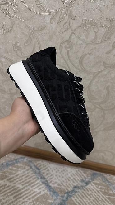угги: Кроссовки, 40, 39, 39.5, UGG, Новый, цвет - Черный, Самовывоз — 2