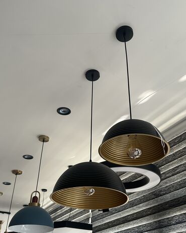 Mücrülər: Çılçıraq, 1 lampa, Metal