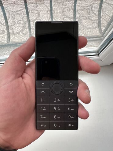 nokia sade telefonlar: Qin f22 kamerasiz telefon. Whatsapp ve diger programlari destekleyir
