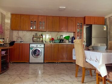 Həyət evləri və villaların satışı: 5 otaqlı, 450 kv. m, Kredit yoxdur, Orta təmir — 10