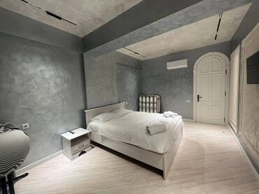 Uzunmüddətli kirayə mənzillər: Xətai metrosu yaxınlığı,Park Azure yaşayış kompleksində,20 — 10