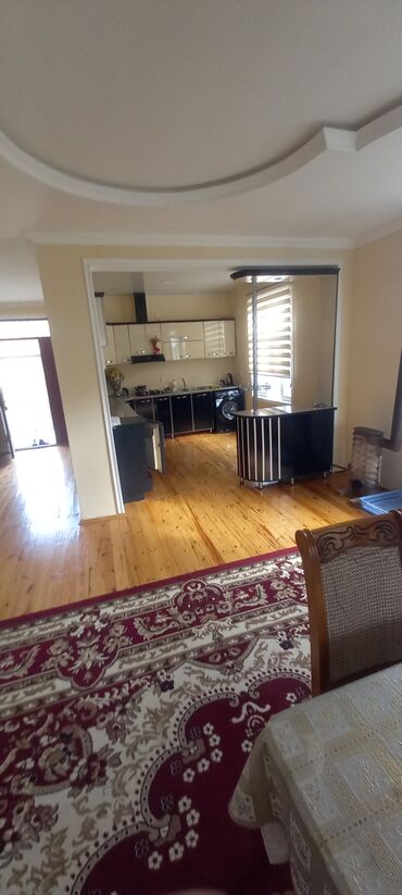 Uzunmüddətli kirayə evlər: 130 kv. m, 4 otaqlı, Su — 2