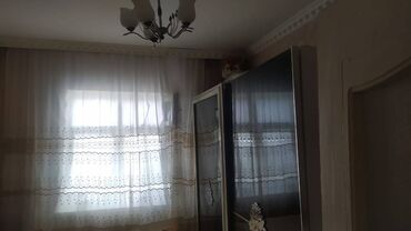 Köhnə tikili: Bakı, Yeni Günəşli Massiv V, 3 otaqlı, Köhnə tikili, 80 kv. m — 4