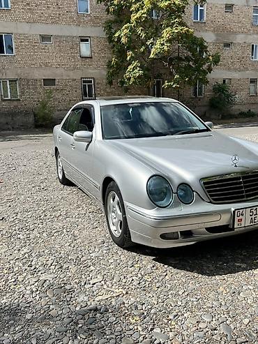 Mercedes-Benz E-Class: 2010 г., 3.2 л, Автомат, Бензин, Седан