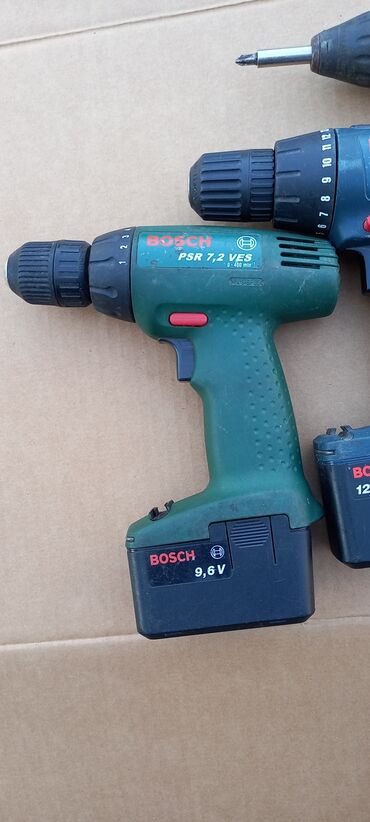 Bušilice: BOSCH — 2