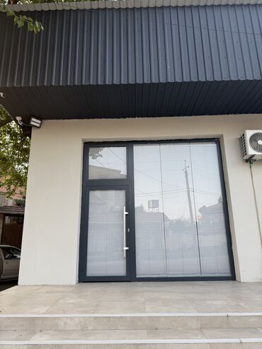 Digər kommersiya daşınmaz əmlakı: Obyekt Statiska binasinin tam yaninda yerleşir. İcereye verilen obyekt — 17