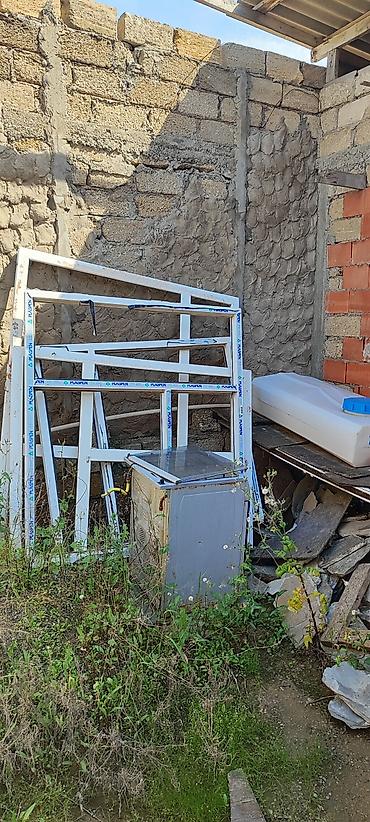 plastic qapi: Plastik qapı pəncərə şüşələri satılır üstən çıxma unvan .Zabrat 2 de — 3