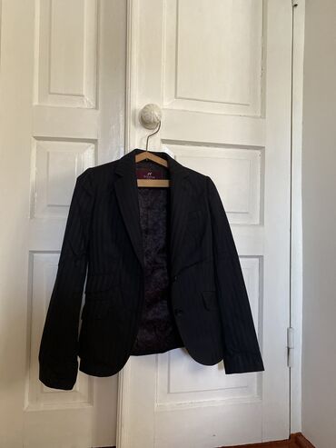 пиджак пальто: Пиджак, Классическая модель, В полоску, ОАЭ, XS (EU 34)