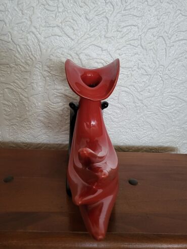 Ostali kućni dekor: Vaza nova umetnicka,vintaz,rucni rad. Visina. 21cm — 8