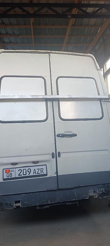 мерседес т1 грузовой: Mercedes-Benz Спринтер: 2003 г., 2.2 л, Механика, Фургон — 2