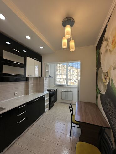 Продажа квартир: 3 комнаты, 64 м², 106 серия, 8 этаж, Косметический ремонт
