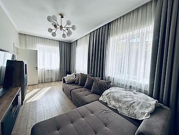 дача вдоль речки: 6 комнат, 240 м², 8 соток, Бишкек, Собственник — 10