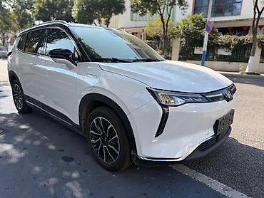 Weltmeister: Weltmeister W6, 2022 г., 1000 км, В наличии — 15