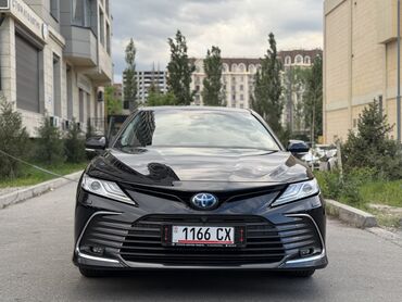 купить машины: Toyota Camry: 2021 г., 2.5 л, Типтроник, Гибрид, Седан