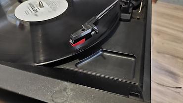 Другая аудиотехника: SHARP муз.центр Винтажный, без колонок, аукса нету, проигрыватель — 18