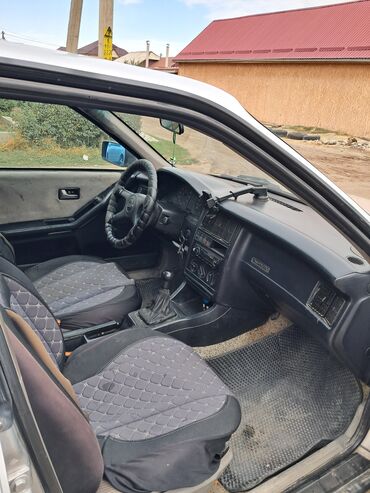 коробки передач 124: Audi 80: 1992 г., 2 л, Механика, Бензин, Седан