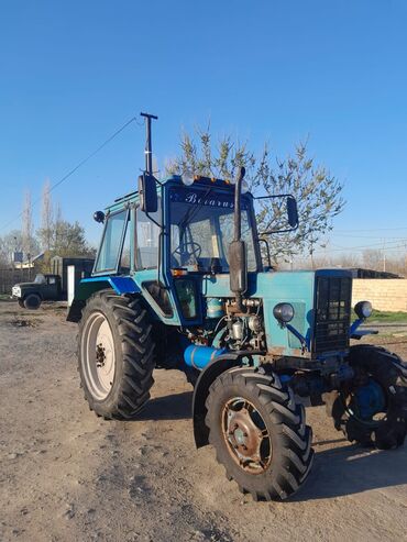 traktor satilir mtz 80 qiymeti: Traktor Belarus (MTZ) 82, 1988 il, 24 at gücü, motor 2.4 l, İşlənmiş
