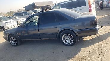 lada 2106: Audi 100: 1991 г., Седан — 4