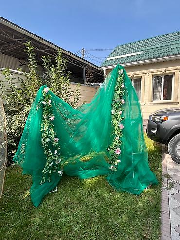 Организация мероприятий: Аренда: -Мольберт 1 шт 500 сом 1,5 м -Каркас круглый без ничего 500 — 10
