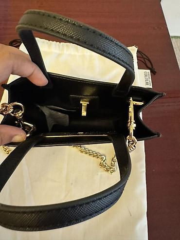 Çantalar: Versace Jeans Couture kiçik ölçülü çanta - Rəng: qara - Material — 2