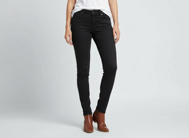 czarne jeansy straight: Jeansy damskie, rozmiar S