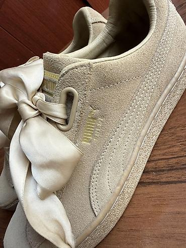 мауда кроссовки: Кеды Puma Suede Heart из натуральной замши Размер EU 39,5 / UK 6 / US — 2
