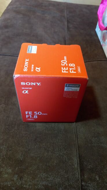 Boşqablar: Məhsul: Sony FE 50mm F1.8 (SEL50F18F) obyektiv - Mount: Sony E-mount