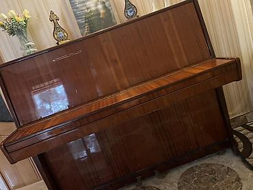 Upright pianino – “Фантазия” (Fantaziya) modeli - Korpus: tünd
