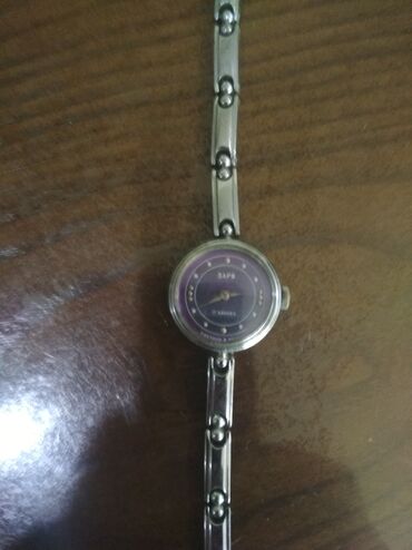 женский браслет: Часы Заря, механика, женские,12 камней