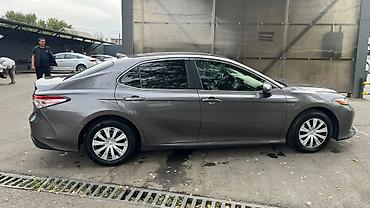 автономка спринтер: Toyota Camry: 2019 г., 2.5 л, Автомат, Гибрид, Седан — 3