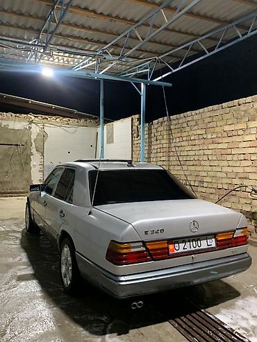 devo lasetti: Mercedes-Benz W124: 1993 г., 2.2 л, Механика, Бензин, Седан — 3