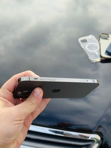 Apple iPhone: IPhone 12 Pro, 128 GB, Graphite, Simsiz şarj, Face ID — 8