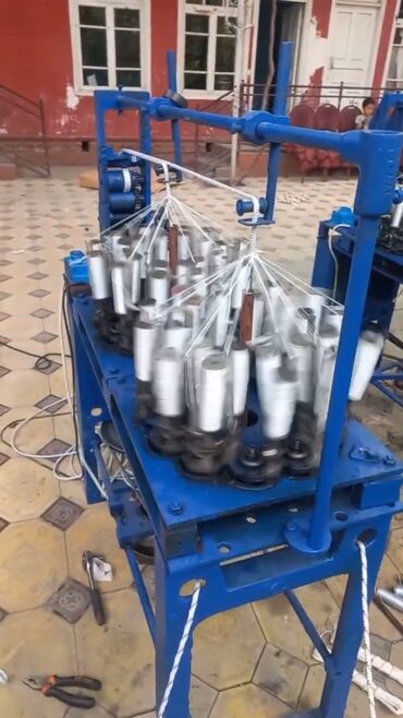 Другое оборудование для производства бытовых товаров: Аркан токуй турган станок 

Станок для изготовления веревки