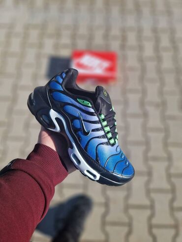 nike air tn: Patike