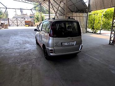 voxy noah: Toyota Yaris Verso: 2002 г., 1.5 л, Механика, Бензин, Минивэн — 4