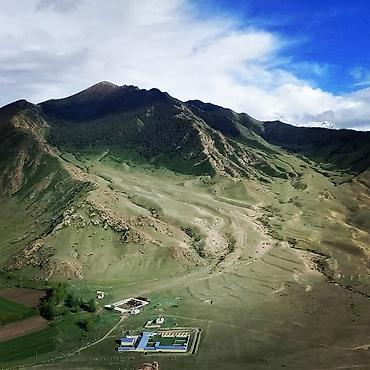 Продажа коттеджей и домов: ✨ Продаётся большой кашар ✨ 📍 Район Боконбай (село) 🏡 Дом: 🛏 4 комнаты — 17