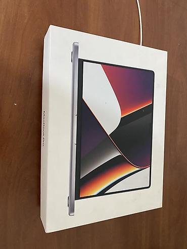 macbook retina: MacBook Pro 14" (Space Gray) 16/512 + комплект аксессуаров (Почти — 4