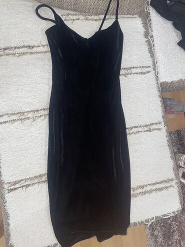 crne haljine za novu godinu: S (EU 36), bоја - Crna, Večernji, maturski, Na bretele