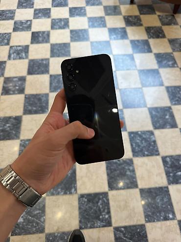 samsung a24 adapter: Samsung Galaxy A24 4G, 128 GB, rəng - Qara, İki sim kartlı, Face ID, Barmaq izi — 2