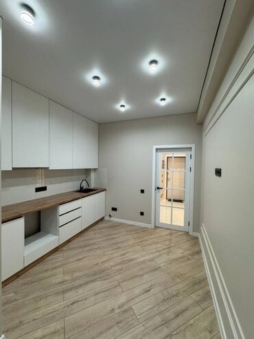 дизайнерским ремонтом: 1 комната, 47 м², Элитка, 10 этаж, Дизайнерский ремонт