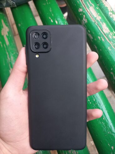 Samsung: Samsung Galaxy A12, rəng - Qara, İki sim kartlı