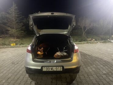 Qazanlar: Renault Megane: 2 l | 2011 il 350000 km Hetçbek