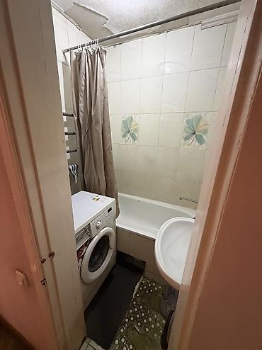 чуйская: 3 комнаты, 106 м², Индивидуалка, 3 этаж, Старый ремонт — 10