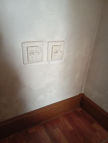 Продажа помещений свободного назначения: Продаю 2 дома на одном участке, первая линия, можно под бизнес. Общая — 29