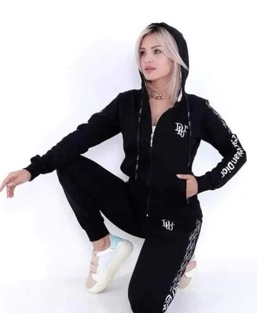 Gornji i donji deo: Trenerke ženske S,M,L,XL,XXL,3XL za samo 3200 din — 11