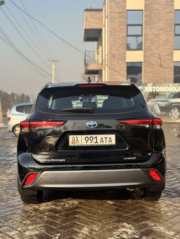 полуприцеп борт шторка: Toyota Highlander: 2023 г., 2.5 л, Автомат, Гибрид, Кроссовер